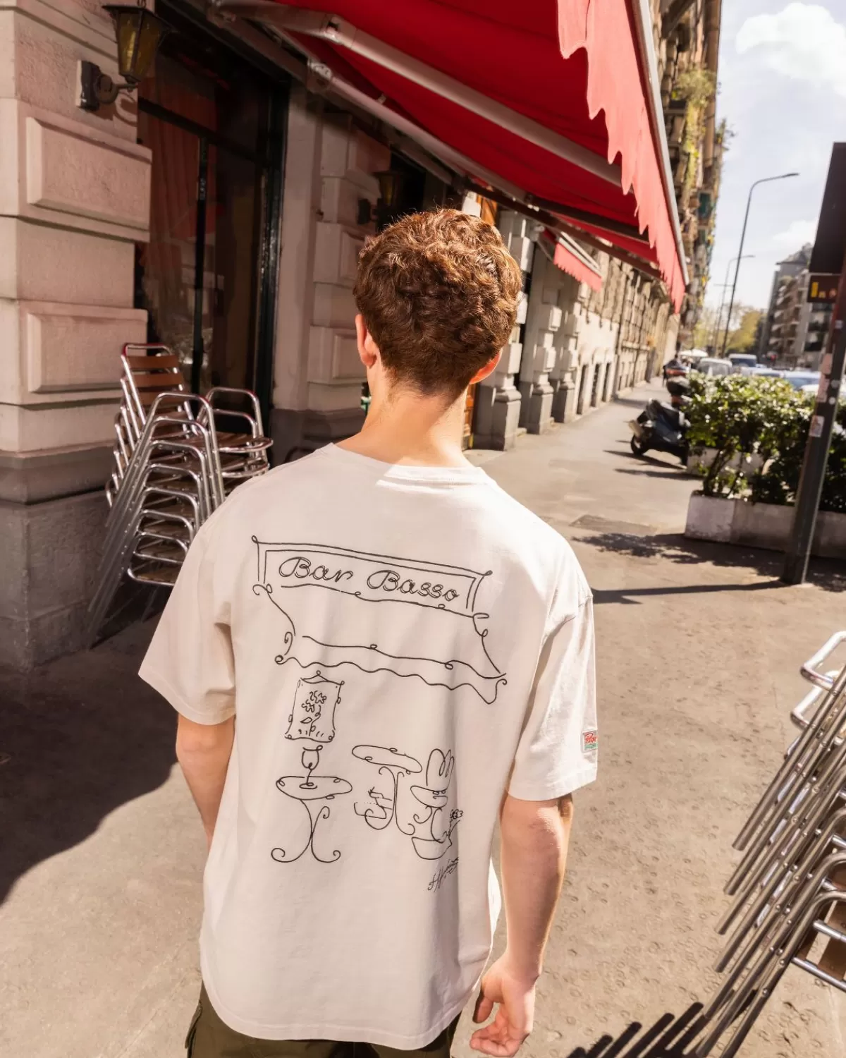 Bar Basso X Highsnobiety Geillustreerd Grafisch T-Shirt Eggshell Clearance