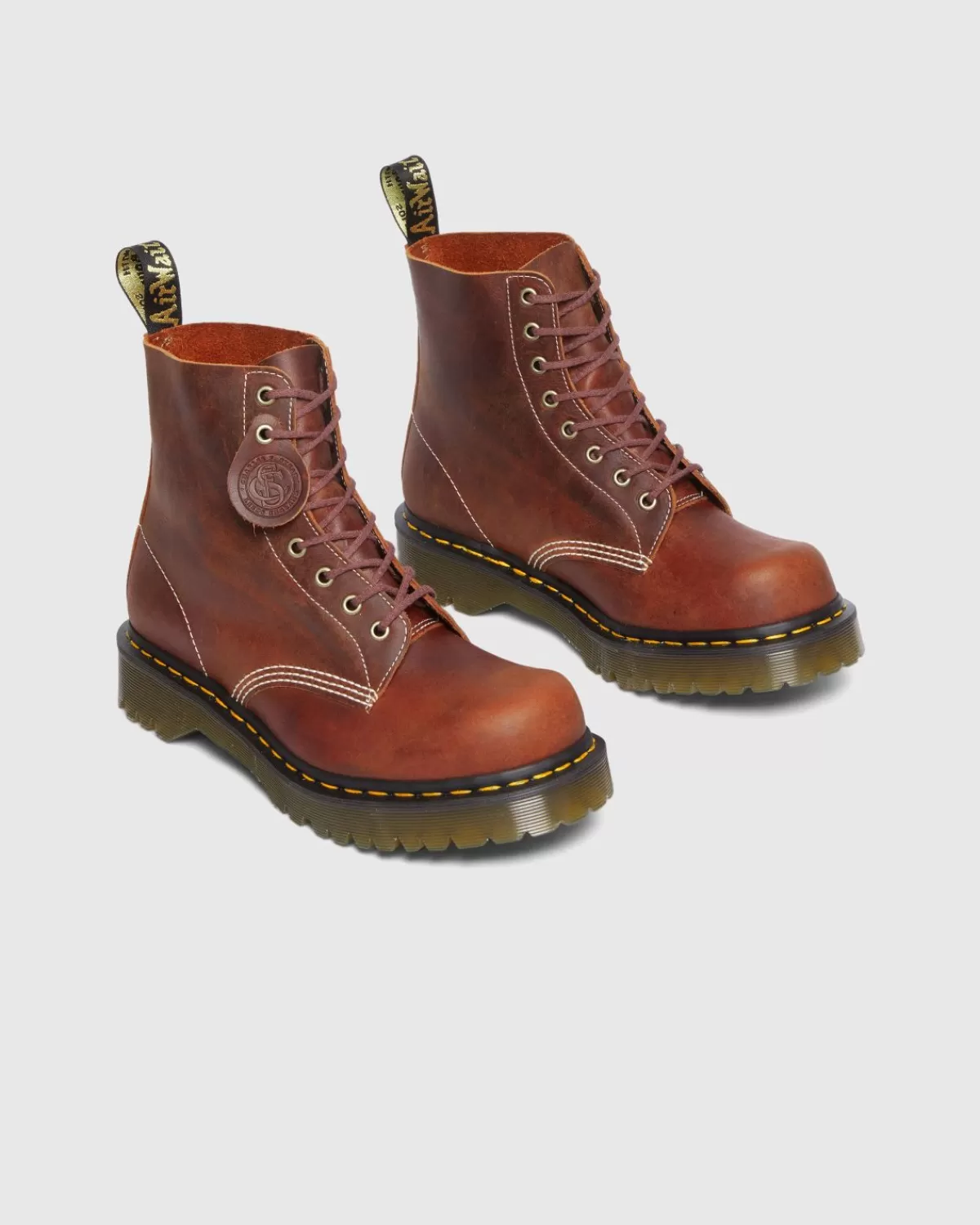 Dr. Martens 1460 Pascal Erfgoed Tan Phoenix Store