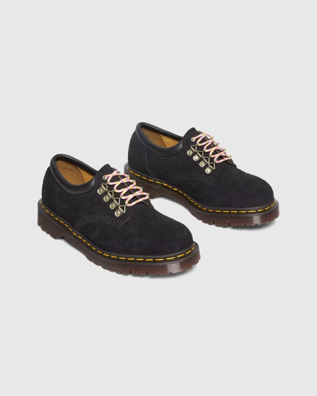 Dr. Martens 8053 Zwart Lang Opgeruwd Suede Fashion