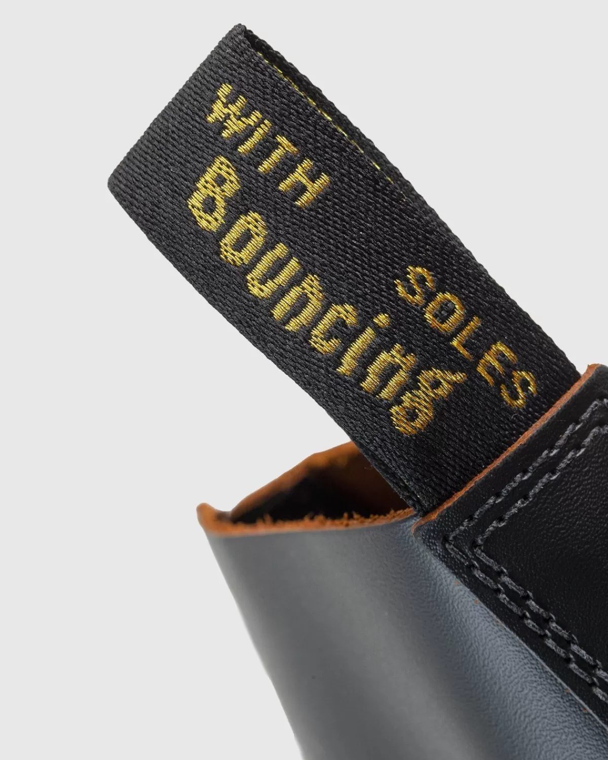 Dr. Martens Vintage 101 Zwarte Quilon Shop