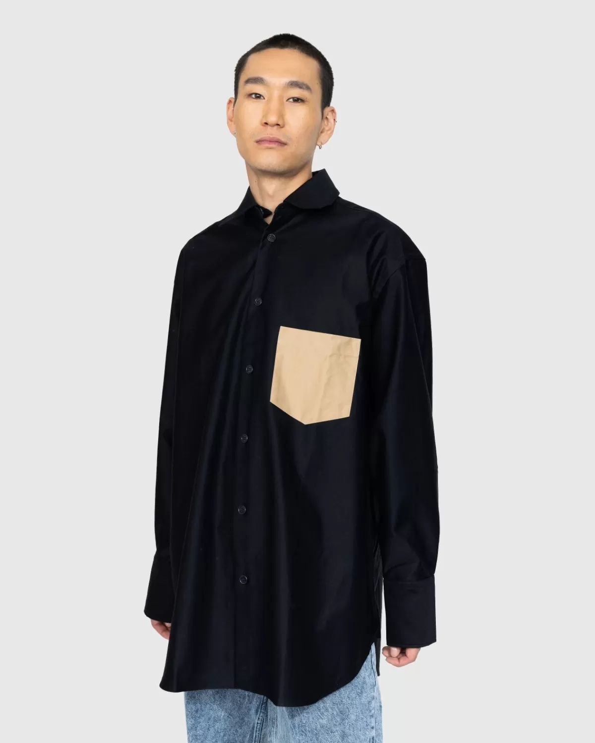 Overhemden^J.W. Anderson Jw Anderson - Oversized Overhemd Met Contrasterende Zak, Marineblauw