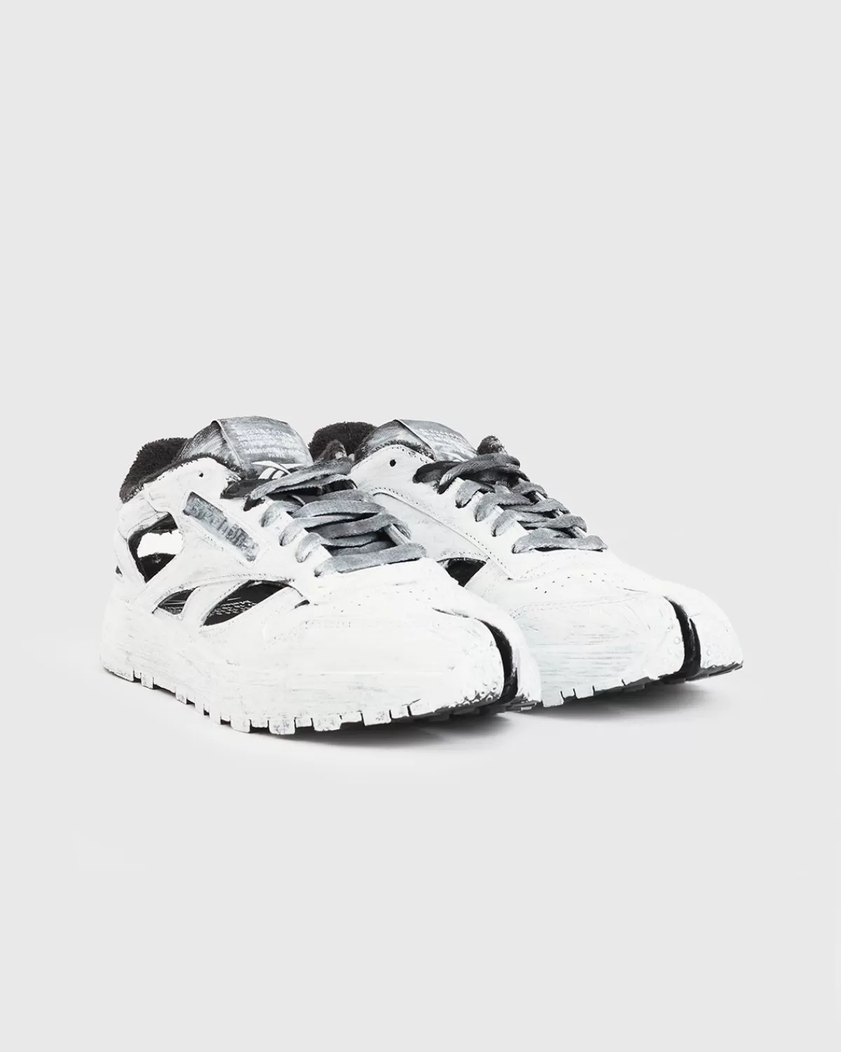 Maison Margiela X Reebok Klassieke Lederen Tabi Low Bianchetto Best Sale