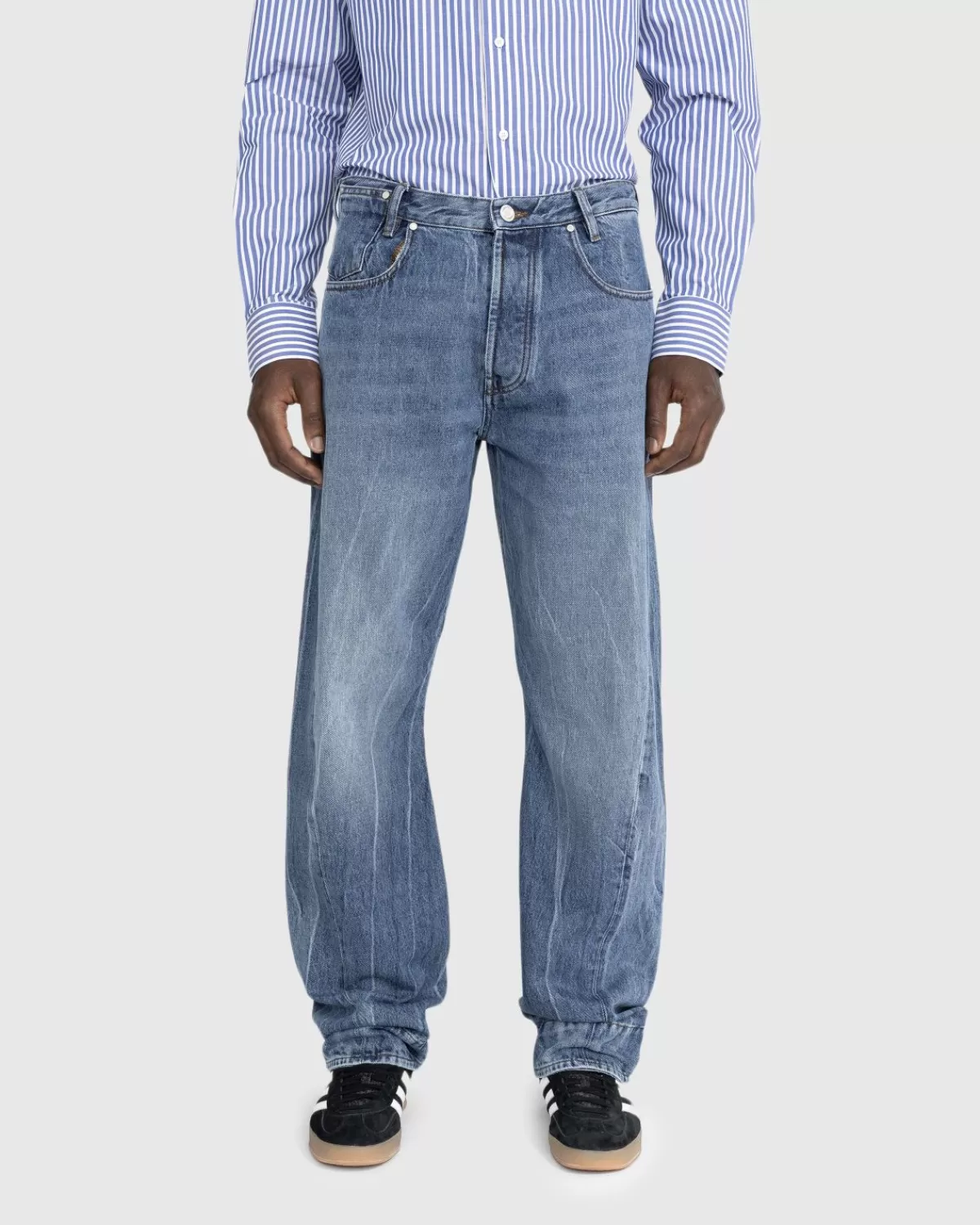 Broek^Trussardi Vijf Zakken Gedraaide, Taps Toelopende Jeans, Blauw Stijf